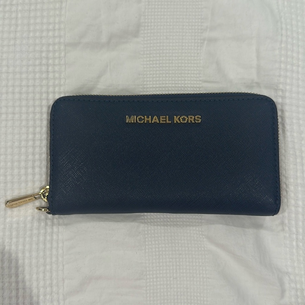 Michael Kors wallet